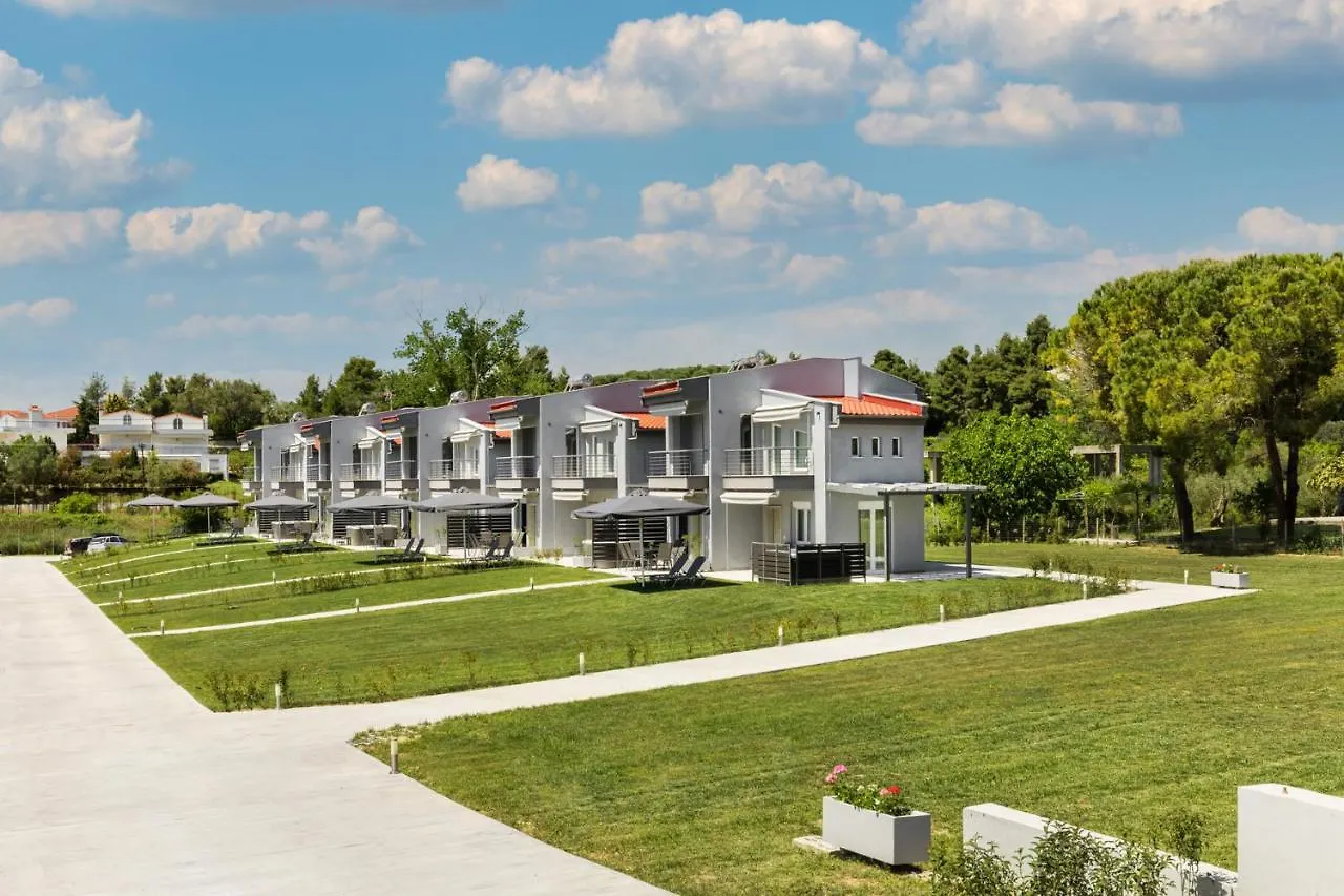 Hotel V Luxury Apartments Posidi
