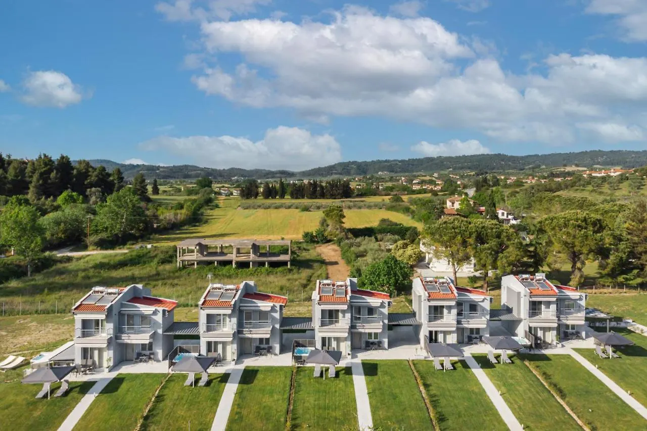 V Luxury Apartments Posidi